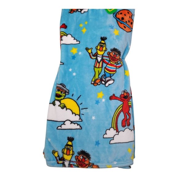Sesame Street Decorative Throw Blanket 60" X 70" Polyester Plush Bert Ernie - Picture 9 of 9